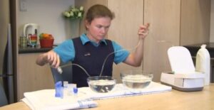 how to clean nebulizer parts