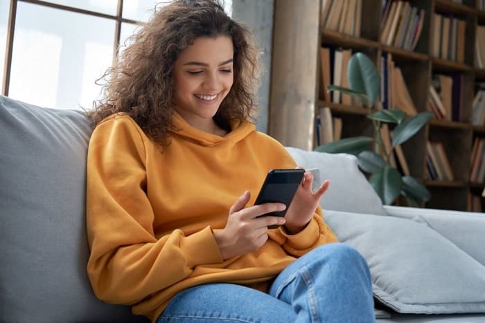 using social media to handle stress