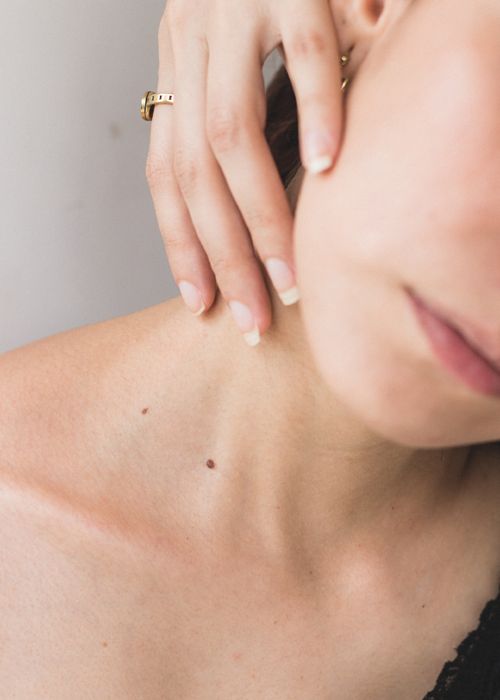 tips for relieving pain and tension in the neck